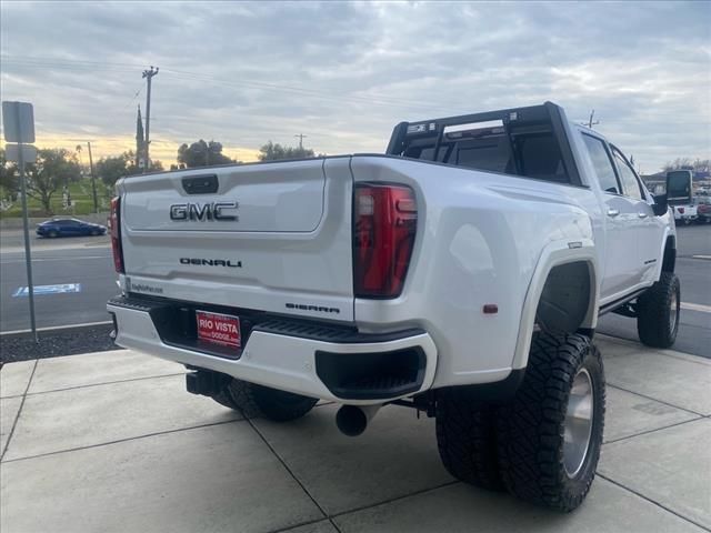 2024 GMC Sierra 3500HD Denali