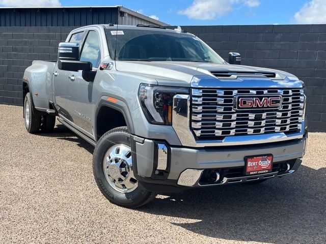 2024 GMC Sierra 3500HD Denali