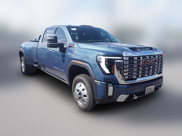 2024 GMC Sierra 3500HD Denali