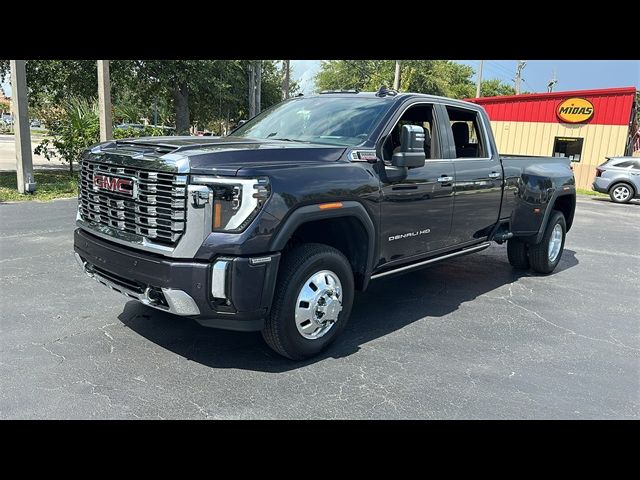 2024 GMC Sierra 3500HD Denali