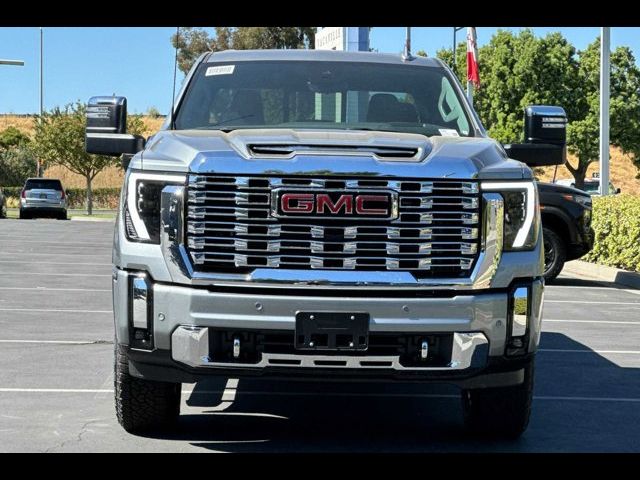 2024 GMC Sierra 3500HD Denali