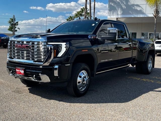 2024 GMC Sierra 3500HD Denali