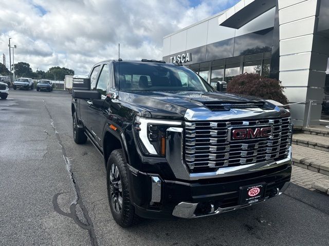 2024 GMC Sierra 3500HD Denali