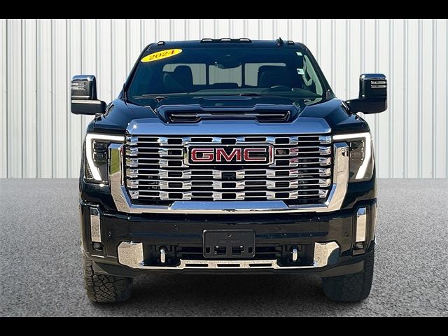 2024 GMC Sierra 3500HD Denali