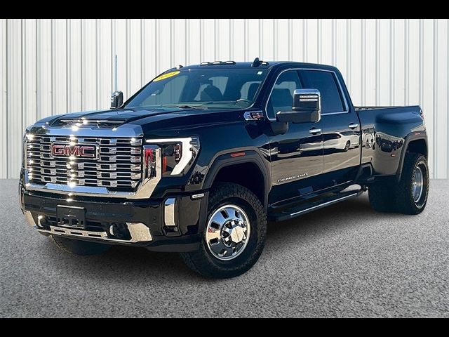 2024 GMC Sierra 3500HD Denali