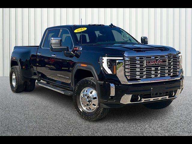 2024 GMC Sierra 3500HD Denali