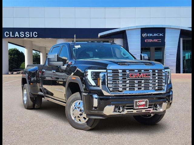 2024 GMC Sierra 3500HD Denali