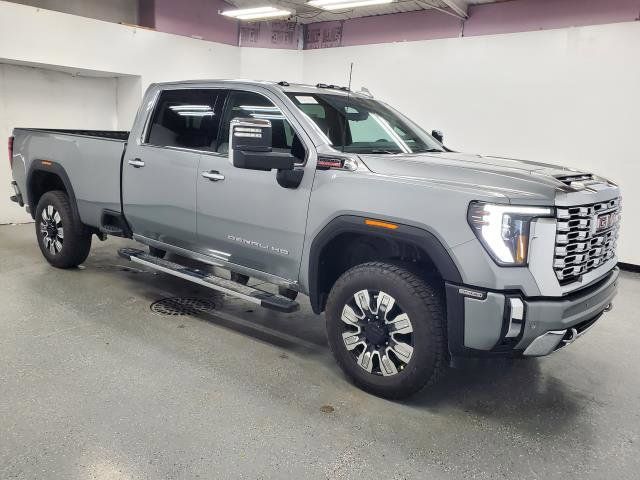 2024 GMC Sierra 3500HD Denali