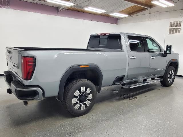 2024 GMC Sierra 3500HD Denali