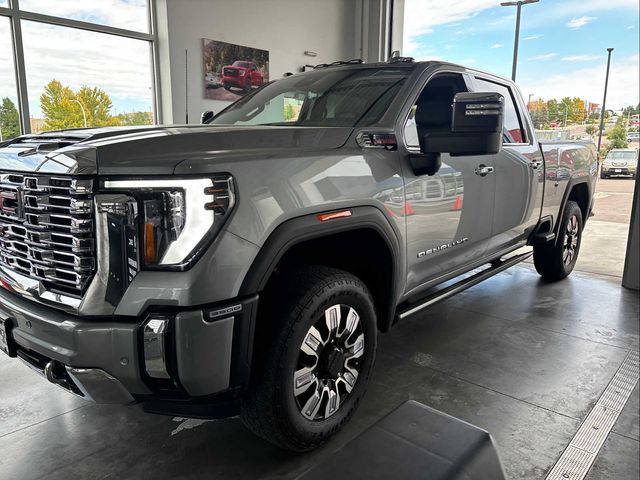 2024 GMC Sierra 3500HD Denali