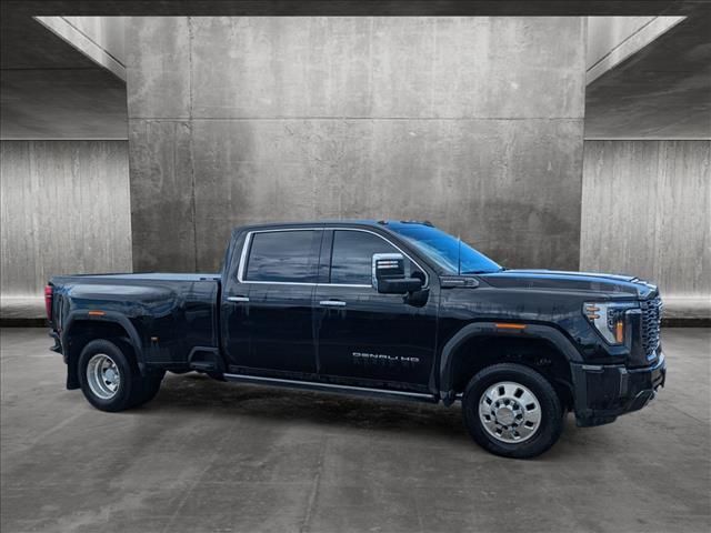 2024 GMC Sierra 3500HD Denali Ultimate