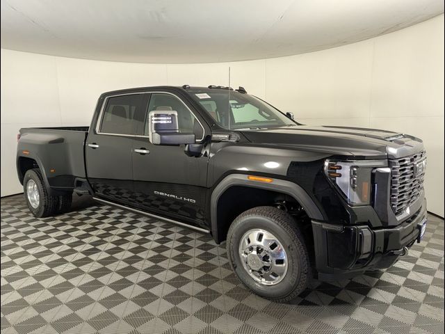 2024 GMC Sierra 3500HD Denali Ultimate