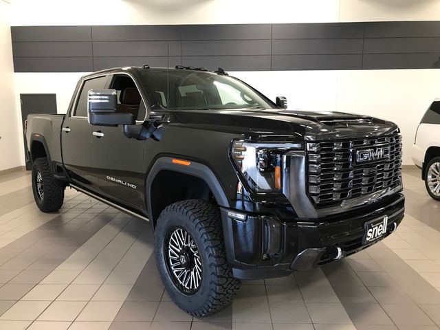 2024 GMC Sierra 3500HD Denali Ultimate