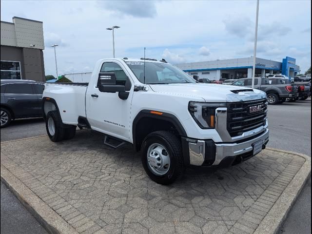 2024 GMC Sierra 3500HD Pro