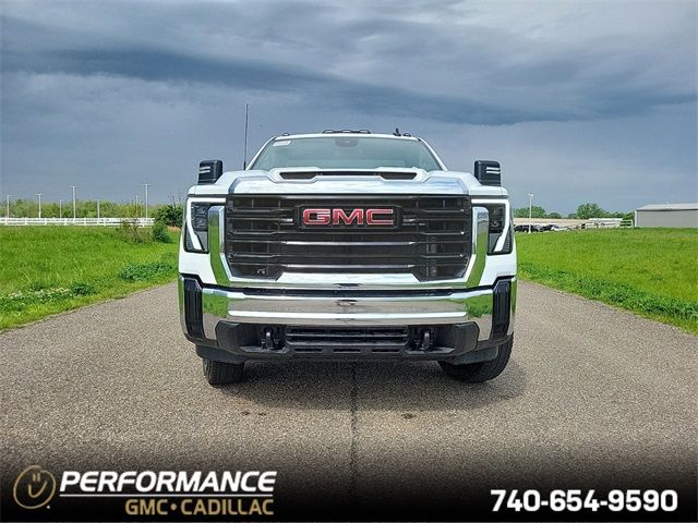 2024 GMC Sierra 3500HD Pro