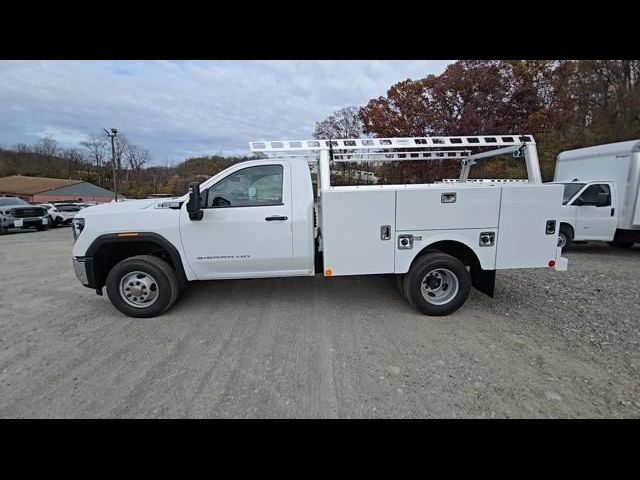 2024 GMC Sierra 3500HD Pro