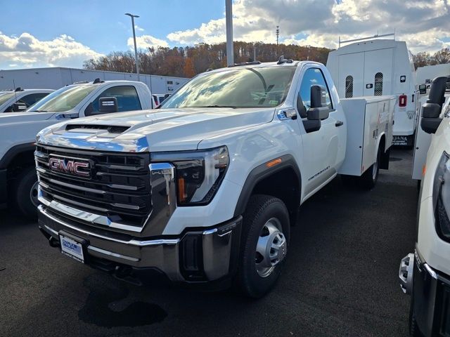 2024 GMC Sierra 3500HD Pro