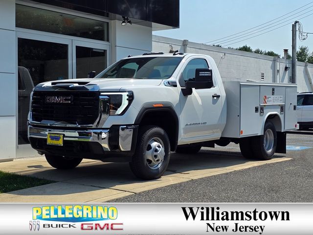 2024 GMC Sierra 3500HD Pro