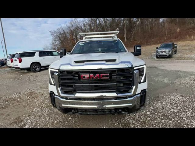 2024 GMC Sierra 3500HD Pro