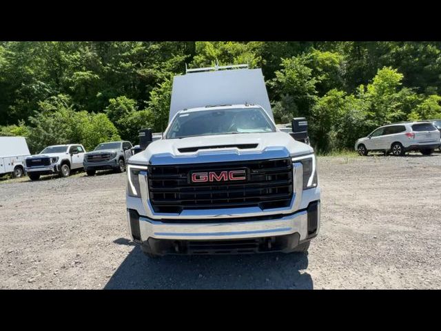 2024 GMC Sierra 3500HD Pro