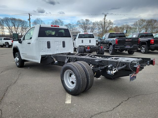 2024 GMC Sierra 3500HD Pro