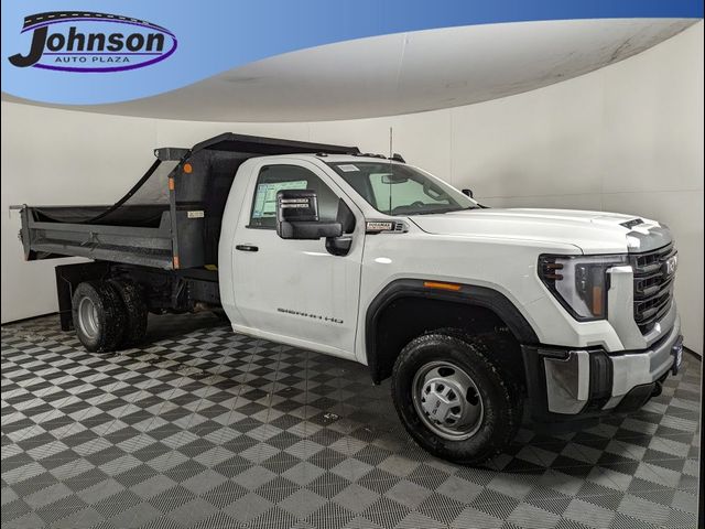 2024 GMC Sierra 3500HD Pro