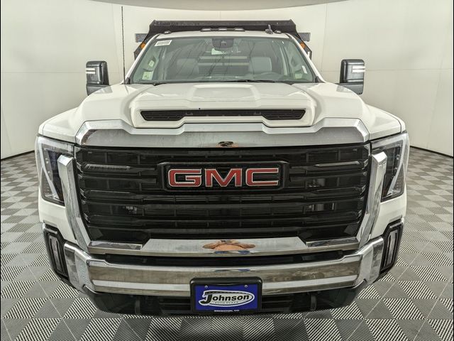 2024 GMC Sierra 3500HD Pro