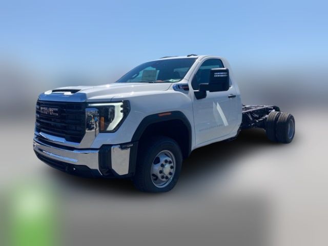 2024 GMC Sierra 3500HD Pro