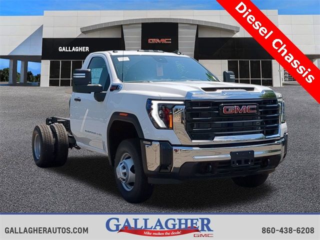 2024 GMC Sierra 3500HD Pro