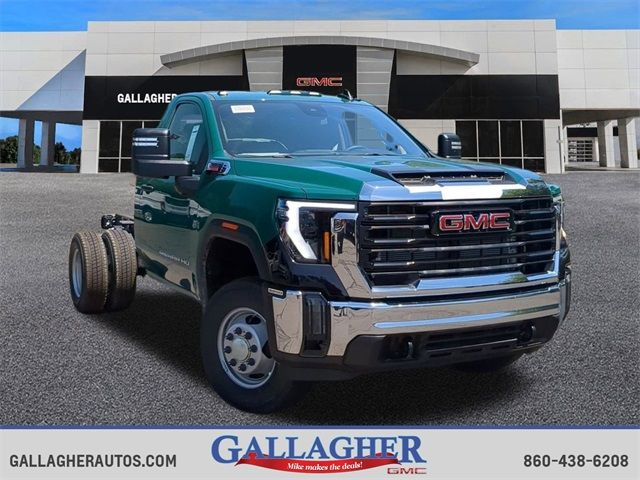 2024 GMC Sierra 3500HD Pro