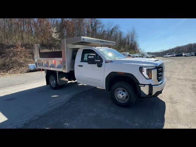 2024 GMC Sierra 3500HD Pro