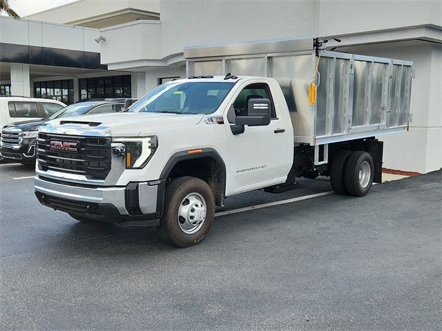 2024 GMC Sierra 3500HD Pro