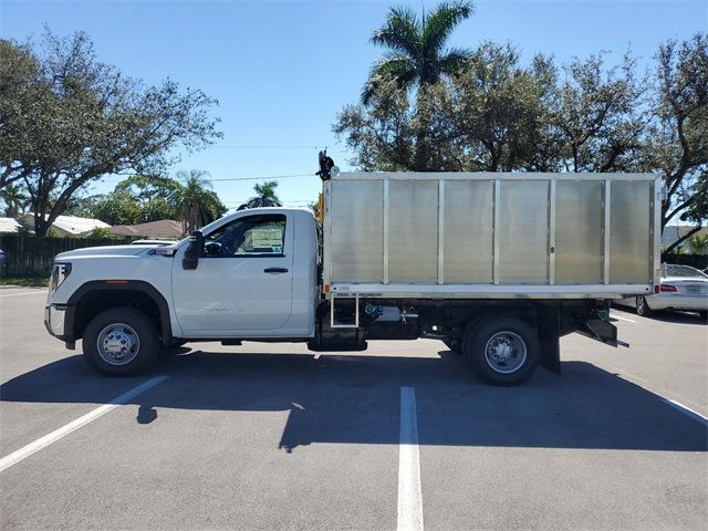 2024 GMC Sierra 3500HD Pro