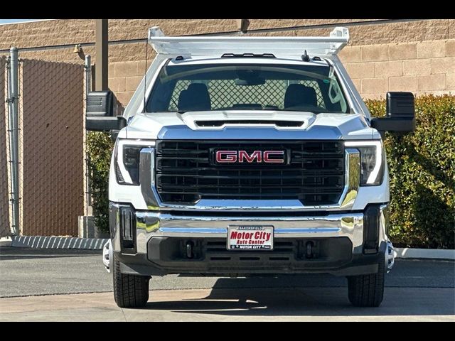 2024 GMC Sierra 3500HD Pro