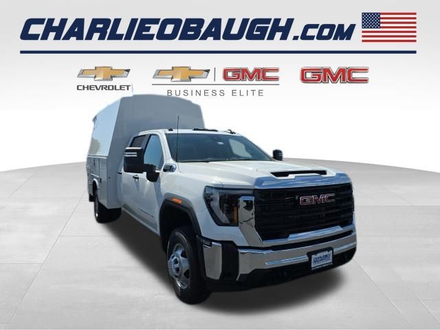 2024 GMC Sierra 3500HD Pro