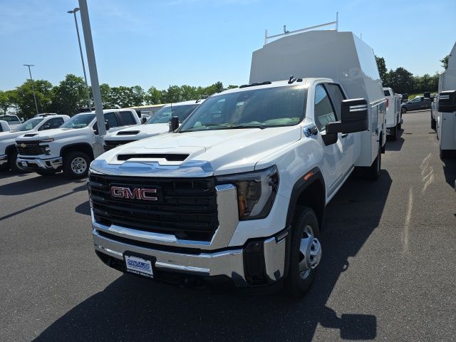 2024 GMC Sierra 3500HD Pro