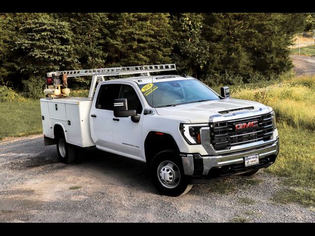 2024 GMC Sierra 3500HD Pro