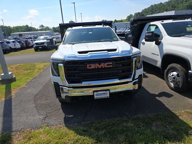 2024 GMC Sierra 3500HD Pro