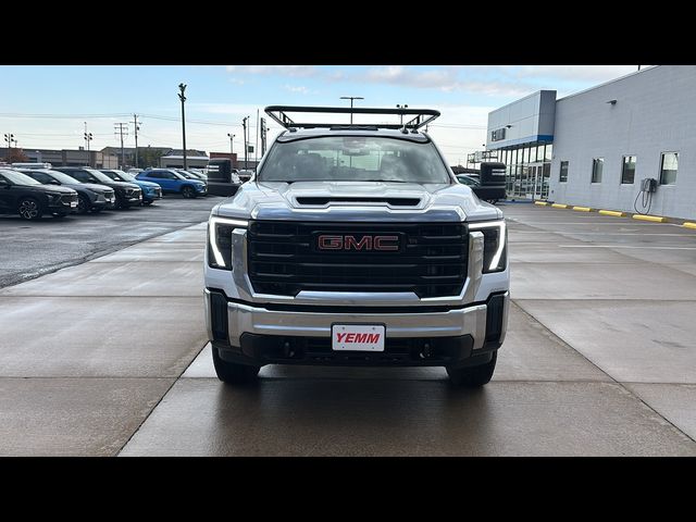 2024 GMC Sierra 3500HD Pro