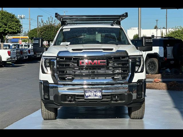 2024 GMC Sierra 3500HD Pro