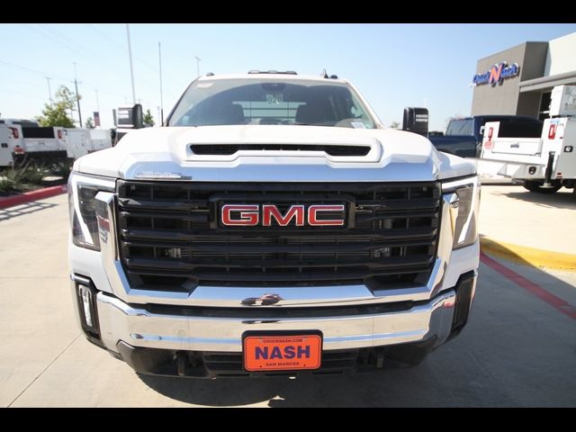 2024 GMC Sierra 3500HD Pro