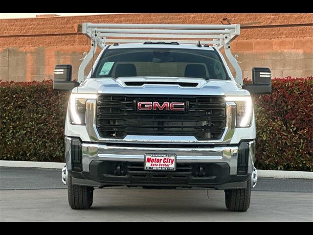 2024 GMC Sierra 3500HD Pro