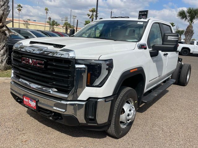 2024 GMC Sierra 3500HD Pro