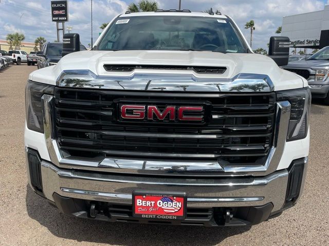 2024 GMC Sierra 3500HD Pro