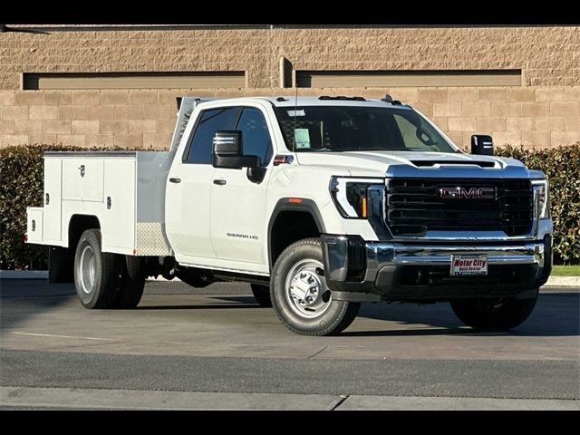 2024 GMC Sierra 3500HD Pro