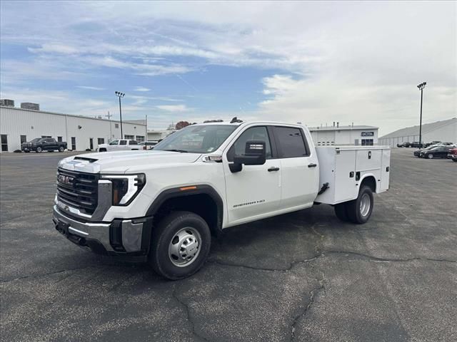 2024 GMC Sierra 3500HD Pro