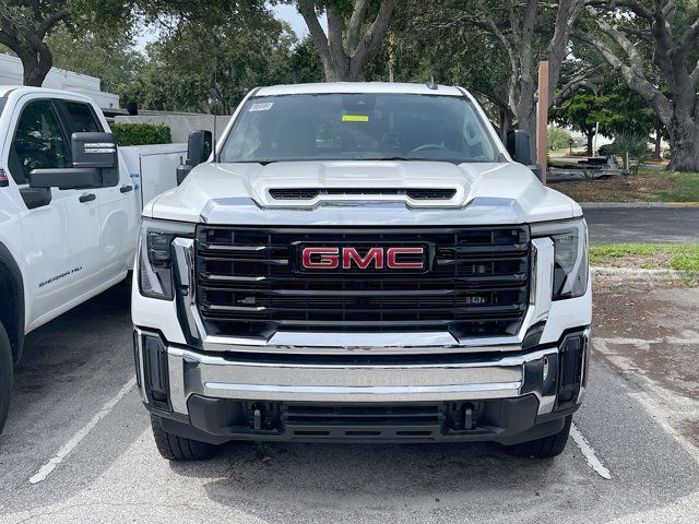 2024 GMC Sierra 3500HD Pro