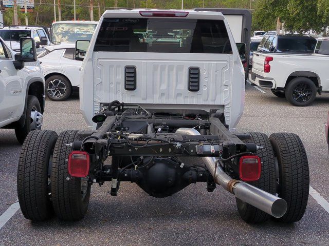 2024 GMC Sierra 3500HD Pro