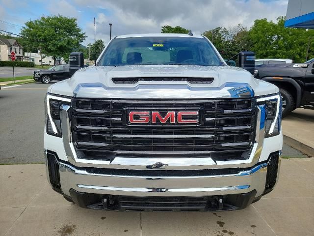 2024 GMC Sierra 3500HD Pro