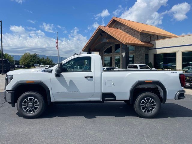 2024 GMC Sierra 3500HD Pro